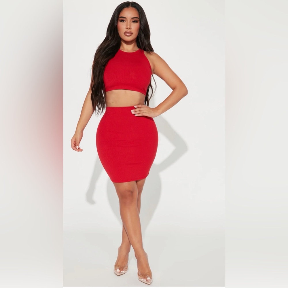 Izzy Snatched Skirt Set